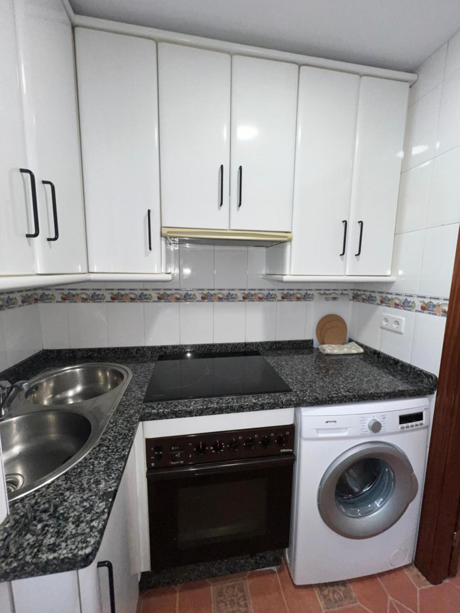 Apartamento La Muralla กอร์โดบา ภายนอก รูปภาพ